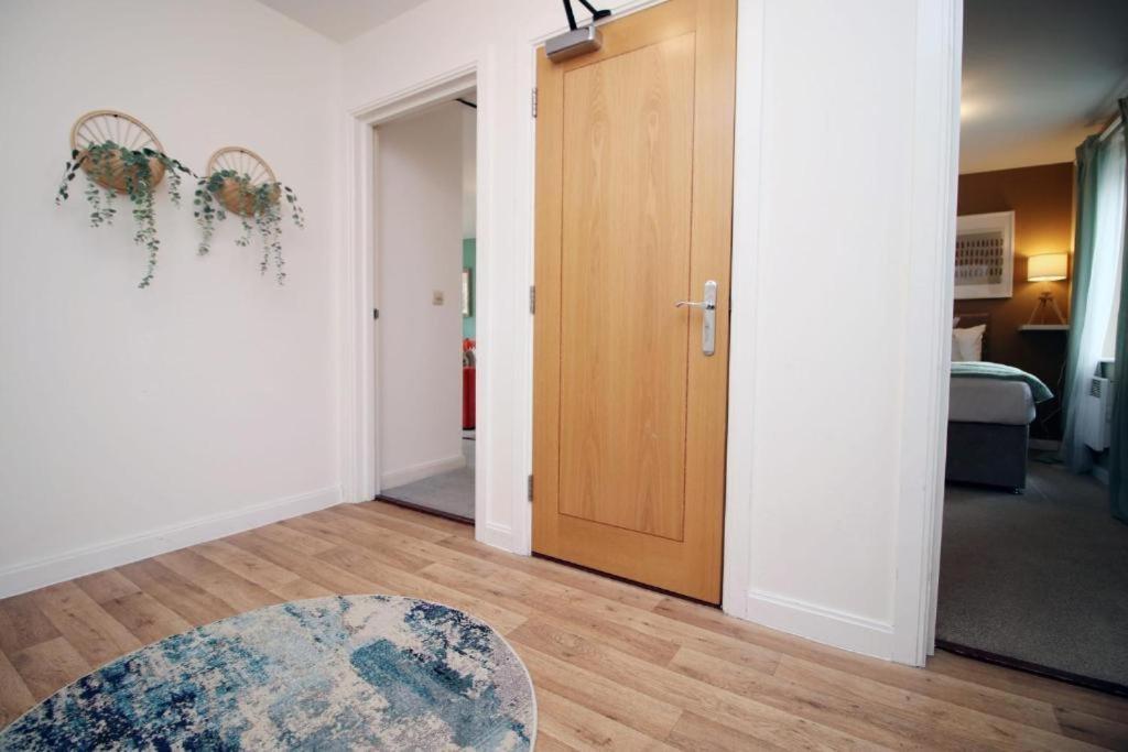 Observatory 2 Bedroom Overlooking Apartment Swansea